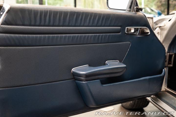 Mercedes-Benz SL  1975