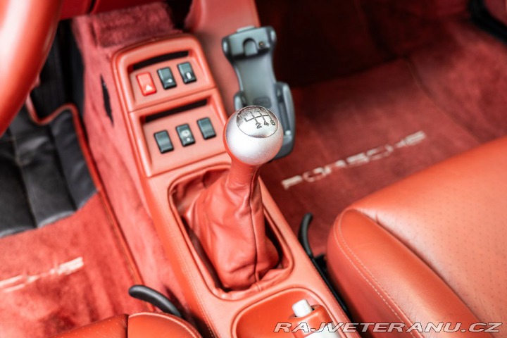 Porsche 911 Turbo Manuál 1997