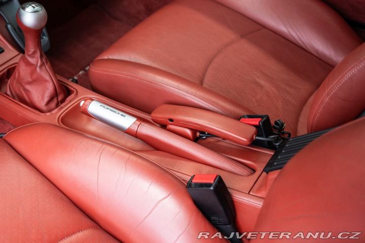 Porsche 911 Turbo Manuál 1997