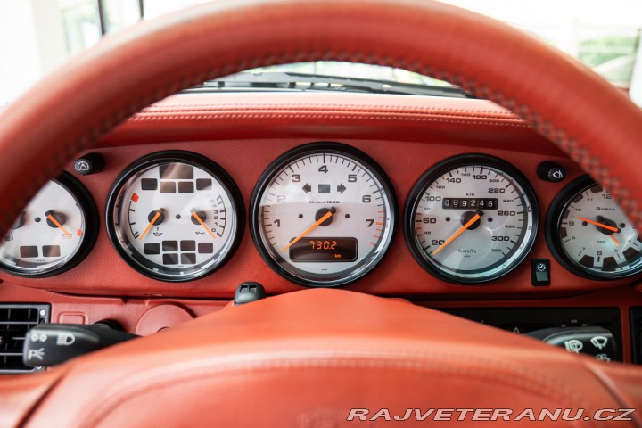 Porsche 911 Turbo Manuál 1997