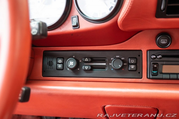 Porsche 911 Turbo Manuál 1997