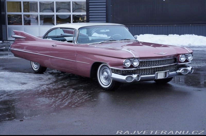 Cadillac Coupe de Ville