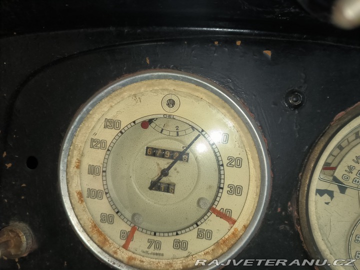 Ostatní značky Ostatní modely STEYR 220 1940