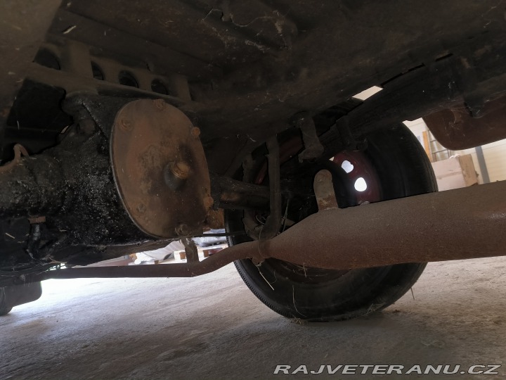 Ostatní značky Ostatní modely STEYR 220 1940