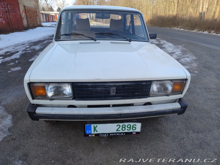 Lada 2105  1987