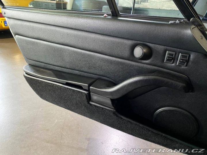 Porsche 911 3.6 Carrera Coupe E2 1994