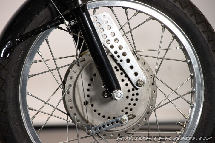 Ostatní značky Ostatní modely Gilera 175 SUPER SPORT DERIVATA CORSA 1956