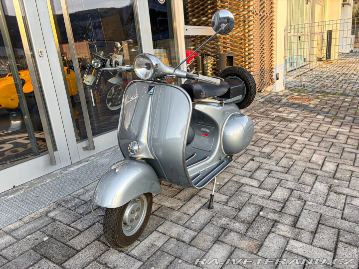 Piaggio Vespa VB1T 150 1957