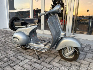 Piaggio Vespa VB1T 150 1957