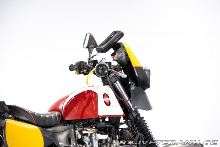 Ostatní značky Ostatní modely Gilera DAKOTA 350 RAT BIKE 1986