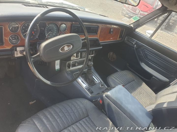 Jaguar XJ 12válec,5.3L manual př. 1974