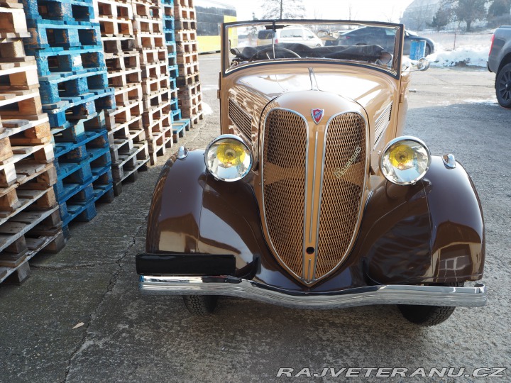 Ostatní značky Ostatní modely ROSENGART LR4 1938