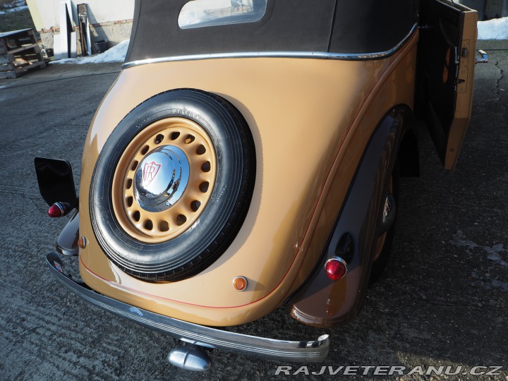 Ostatní značky Ostatní modely ROSENGART LR4 REZERVACE 1938