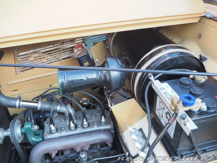 Ostatní značky Ostatní modely ROSENGART LR4 1938