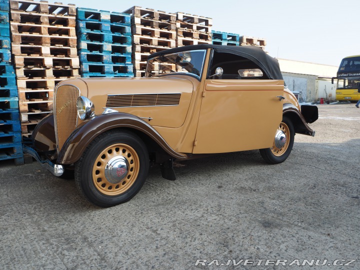 Ostatní značky Ostatní modely ROSENGART LR4 REZERVACE 1938