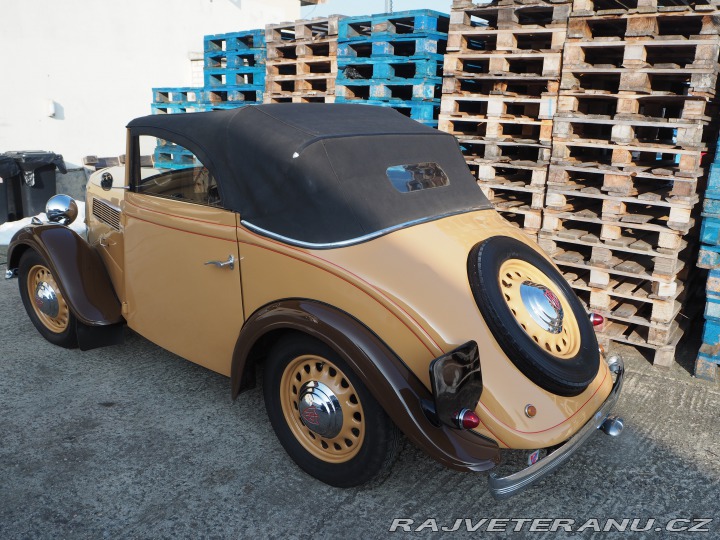 Ostatní značky Ostatní modely ROSENGART LR4 REZERVACE 1938