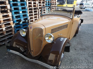 Ostatní značky Ostatní modely ROSENGART LR4 1938