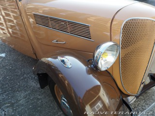 Ostatní značky Ostatní modely ROSENGART LR4 1938