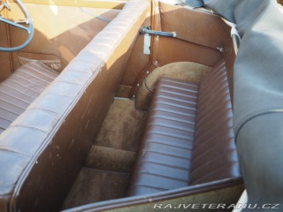 Ostatní značky Ostatní modely ROSENGART LR4 1938