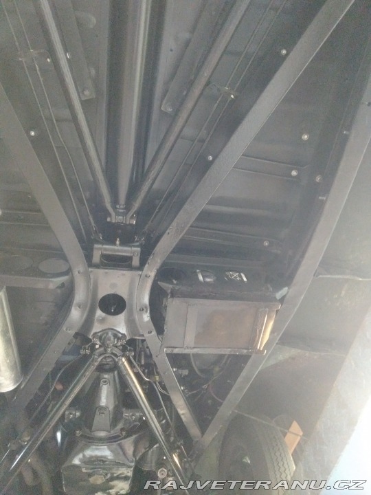 Ford Ostatní modely 48 1935