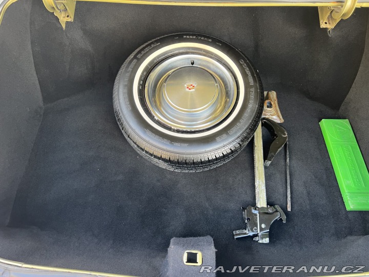 Cadillac Coupe de Ville  1973