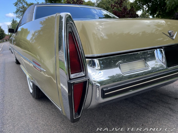 Cadillac Coupe de Ville  1973