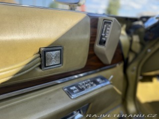 Cadillac Coupe de Ville  1973