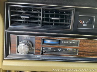 Cadillac Coupe de Ville  1973