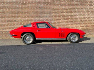 Chevrolet Corvette  1965