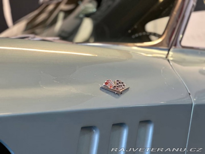 Chevrolet Corvette Stingray Convertible 1966