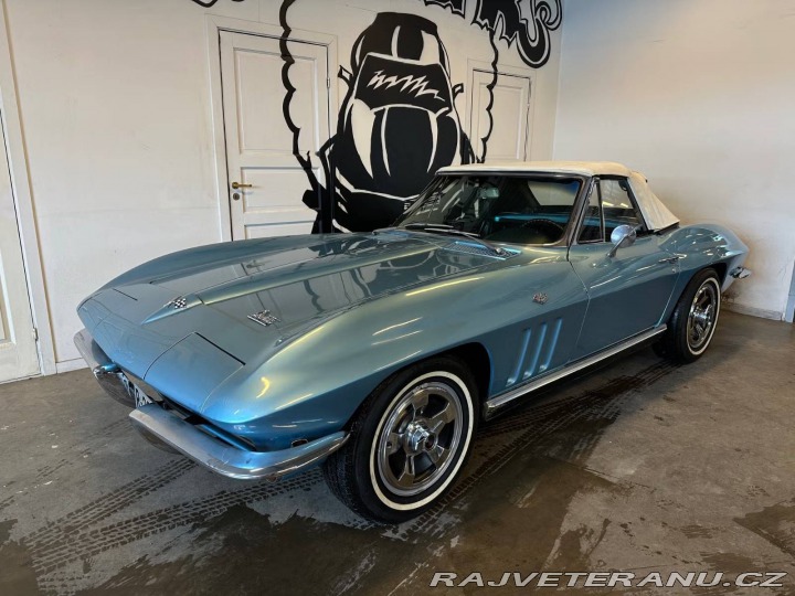 Chevrolet Corvette Stingray Convertible 1966