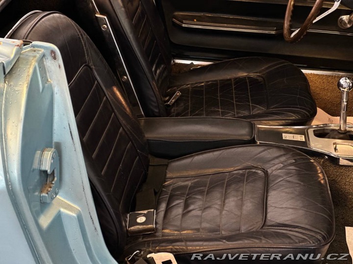 Chevrolet Corvette Stingray Convertible 1966