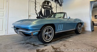 Chevrolet Corvette Stingray Convertible 1966