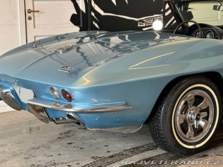 Chevrolet Corvette Stingray Convertible 1966