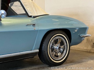 Chevrolet Corvette Stingray Convertible 1966