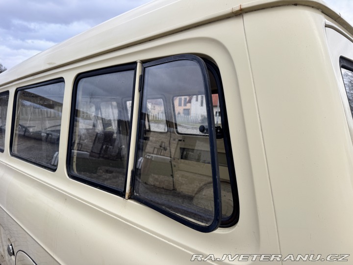 Ford Transit MK2 2.0 ohc ambulance 1981