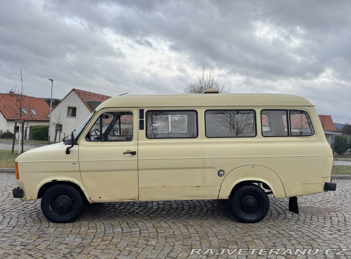 Ford Transit MK2 2.0 ohc ambulance 1981