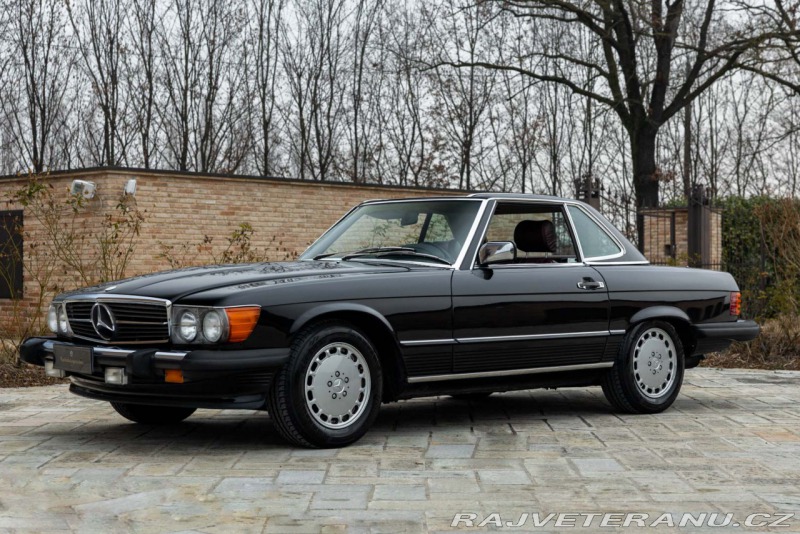Mercedes-Benz 560 SL R 107