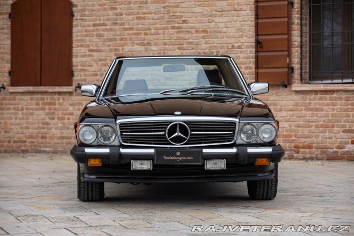 Mercedes-Benz 560 SL R 107 1986