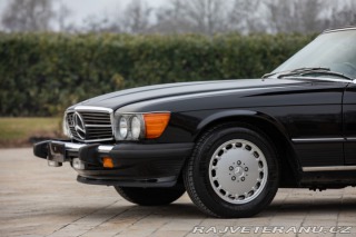 Mercedes-Benz 560 SL R 107 1986