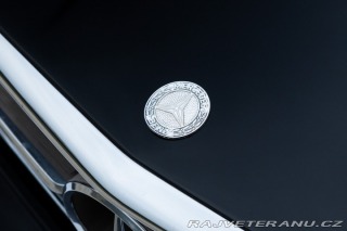 Mercedes-Benz 560 SL R 107 1986