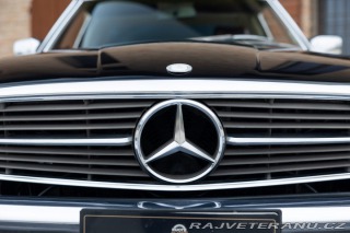 Mercedes-Benz 560 SL R 107 1986