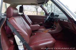 Mercedes-Benz 560 SL R 107 1986