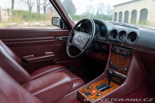 Mercedes-Benz 560 SL R 107 1986