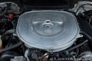 Mercedes-Benz 560 SL R 107 1986