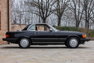 Mercedes-Benz 560 SL R 107 1986
