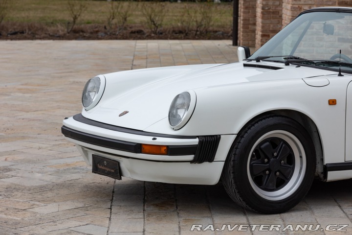 Porsche 911 CARRERA 3.2 G50 TARGA 1988