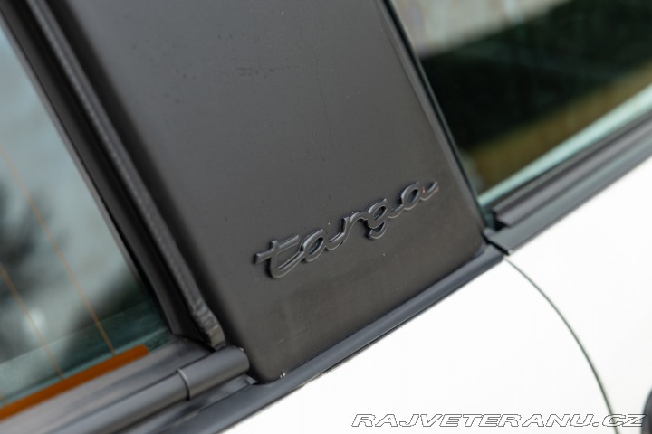 Porsche 911 CARRERA 3.2 G50 TARGA 1988