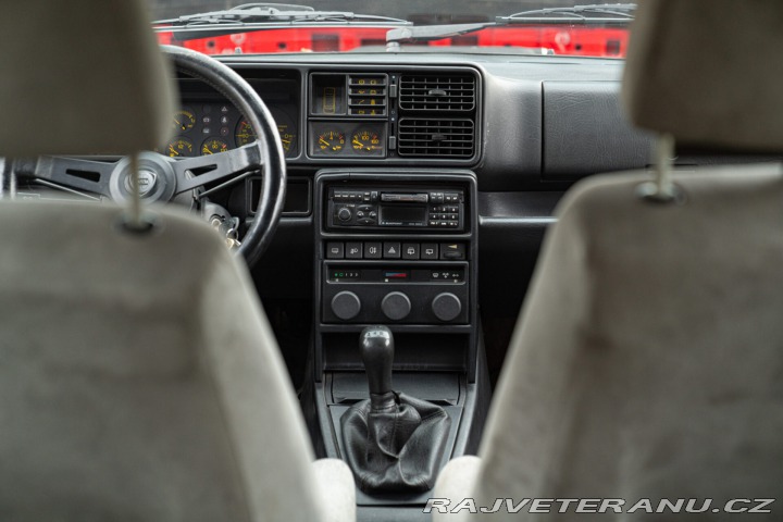 Lancia Delta HF INTEGRALE 16V 1989