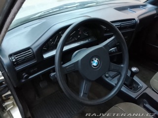 BMW 3 323i manuál coupe 1983